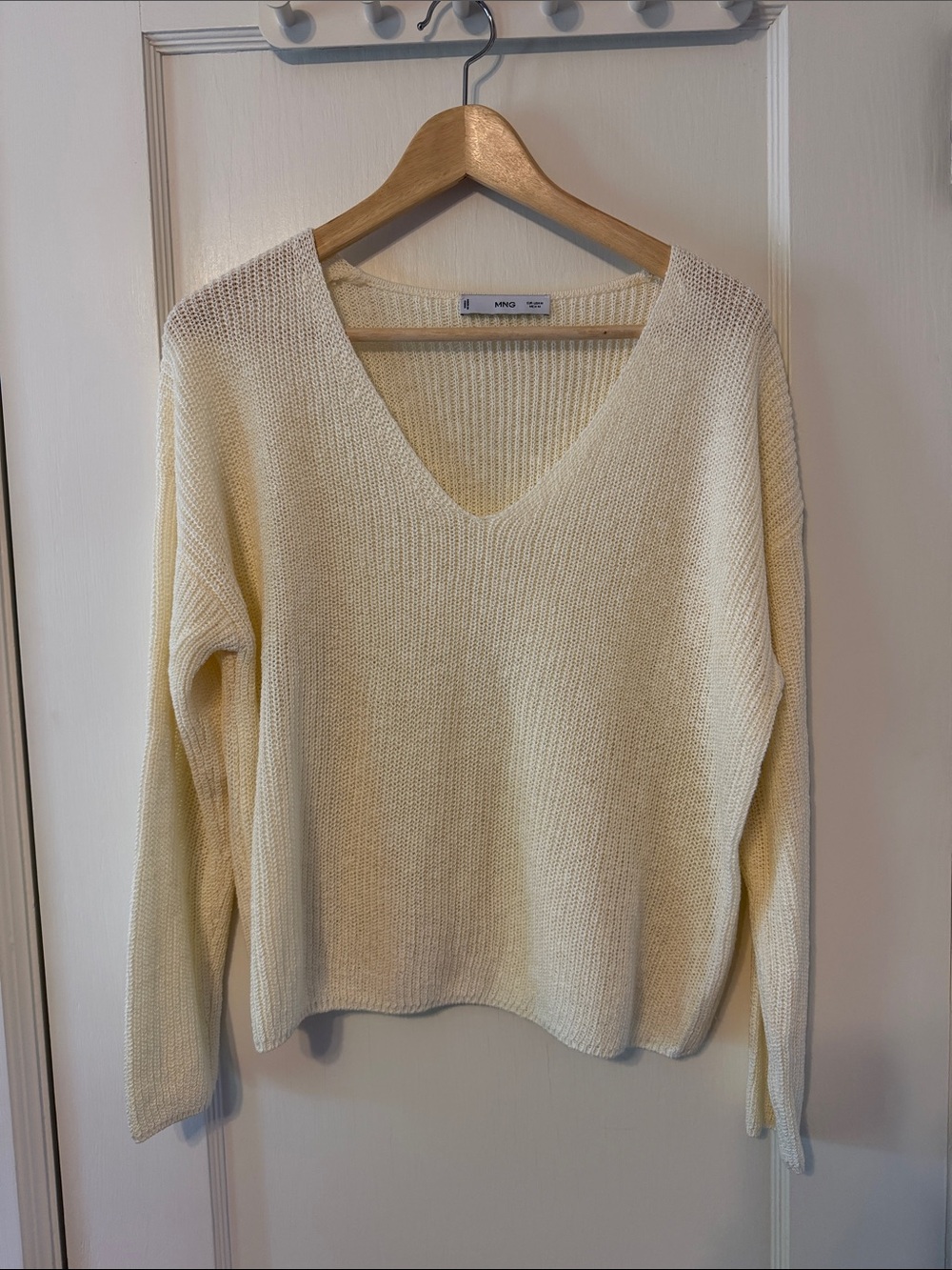 Mango Light Cream V-Neck Knit Sweater